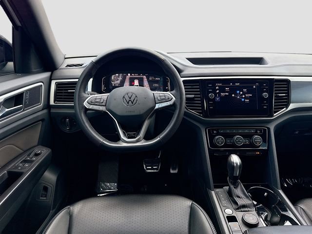 Used 2023 Volkswagen Atlas Cross Sport SEL R-Line image 22