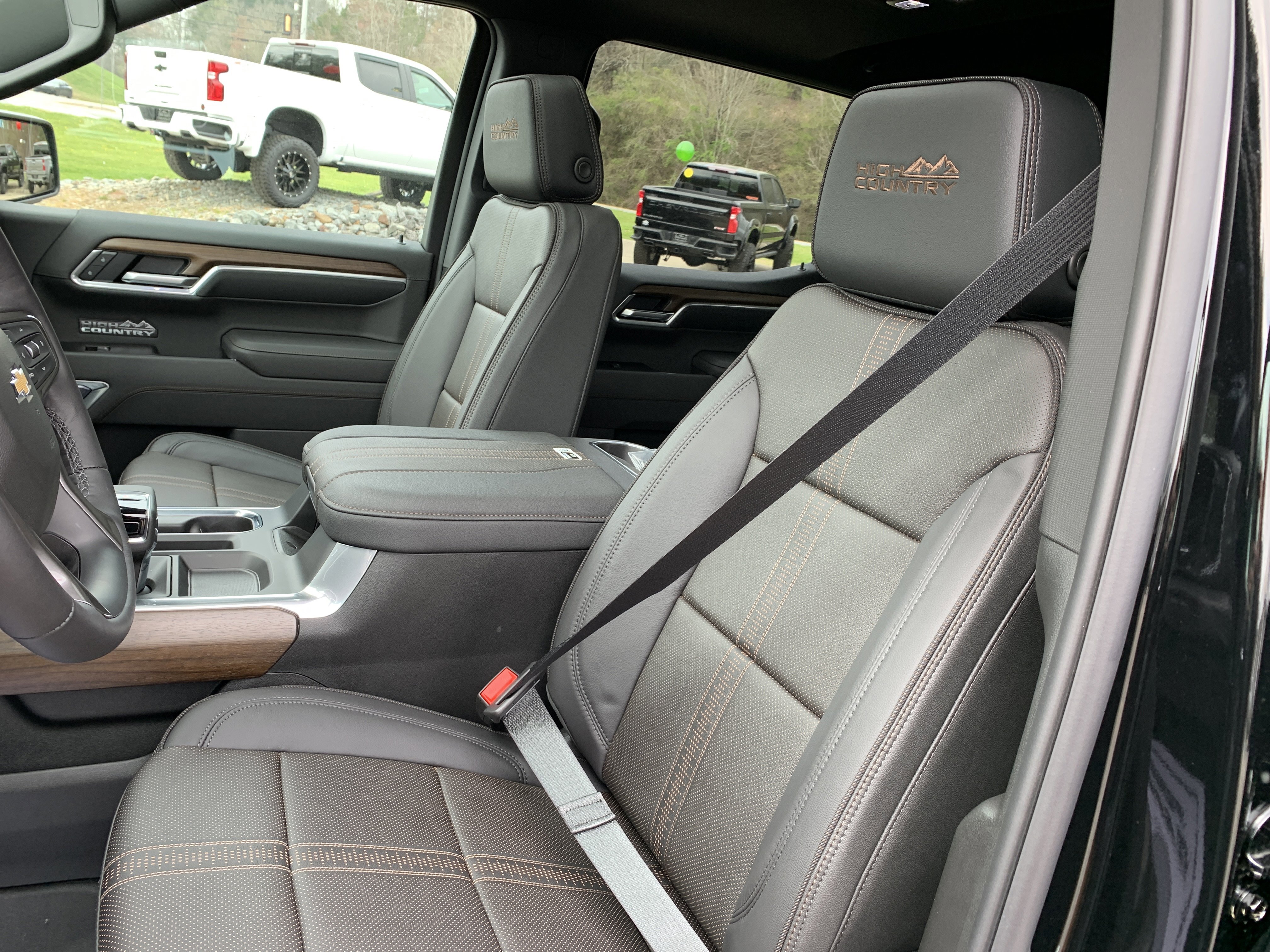 New 2026 Chevrolet Silverado 1500 High Country w/ High Country Premium Package image 16