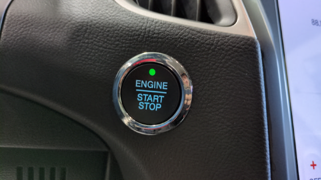 Used 2024 Ford Edge SEL w/ Convenience Package AWD/4WD image 19