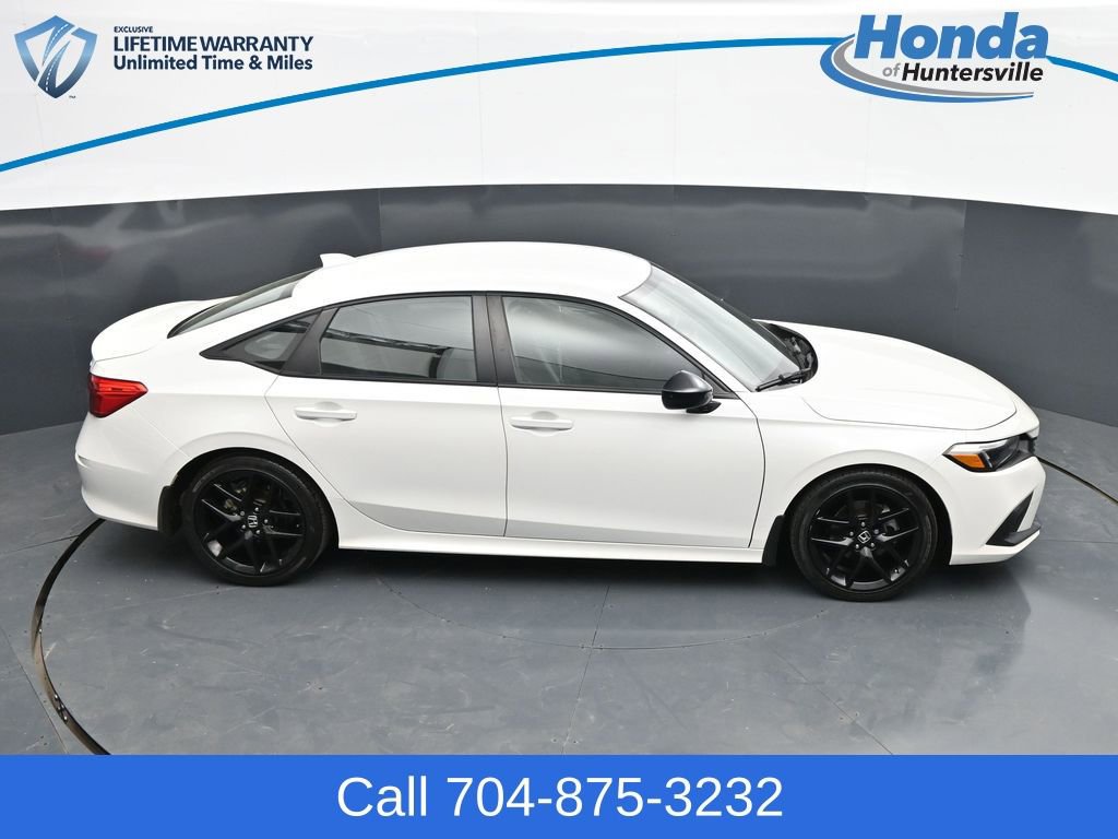 Used 2023 Honda Civic Sport image 40