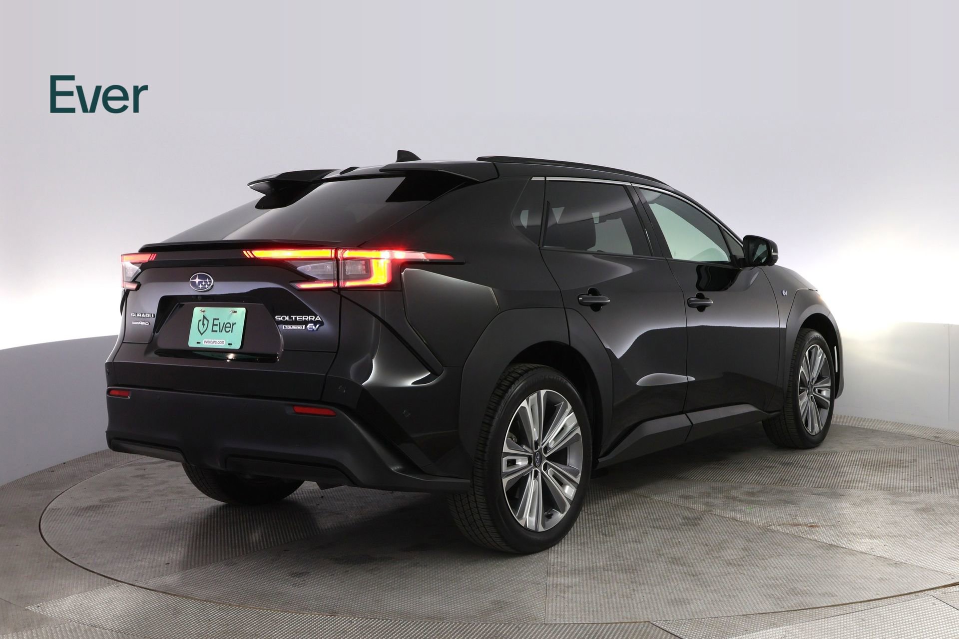Used 2023 Subaru Solterra AWD image 3