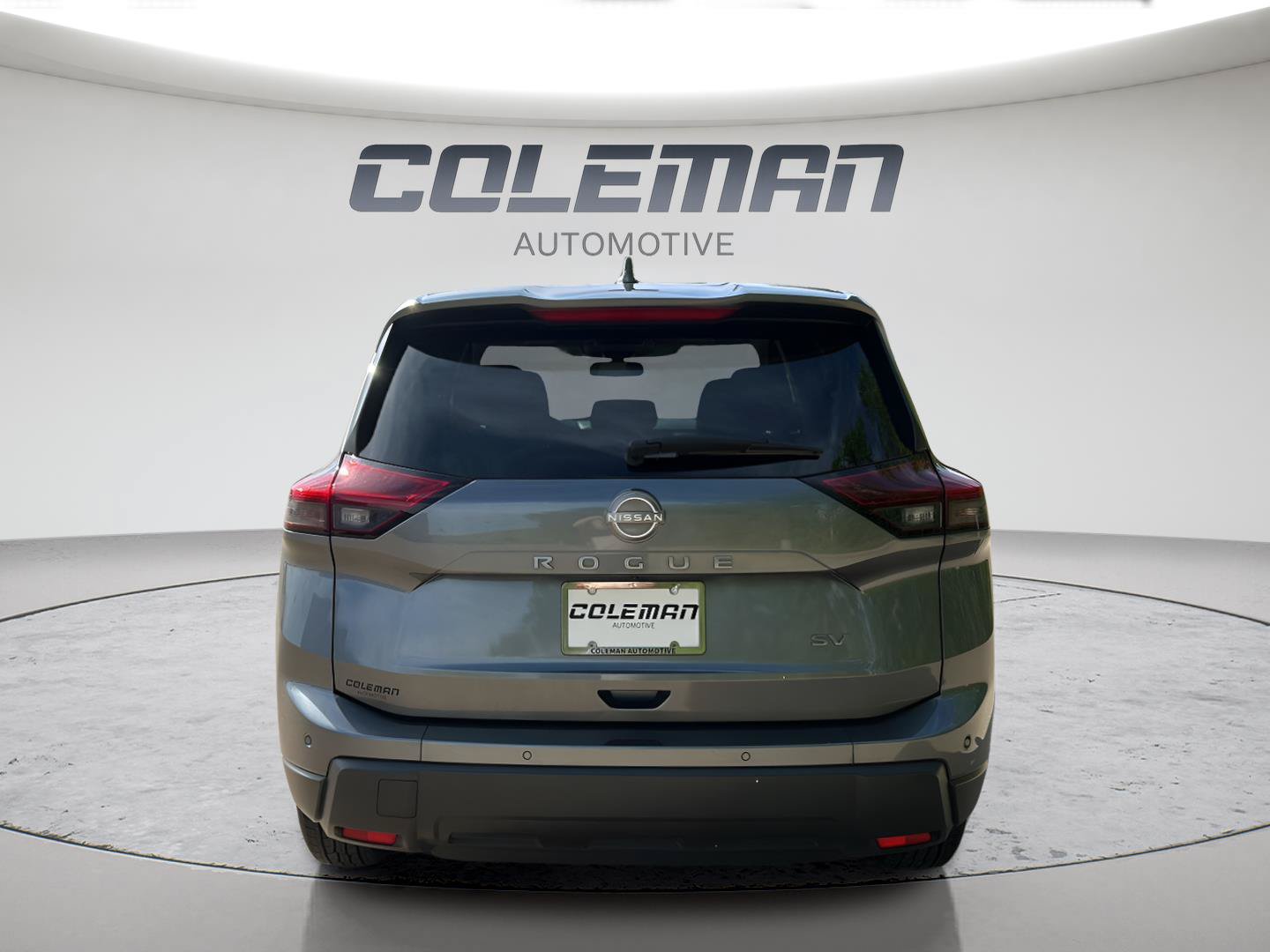 Used 2024 Nissan Rogue SV FWD image 4