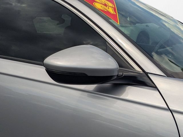Used 2023 Honda Accord Touring image 11