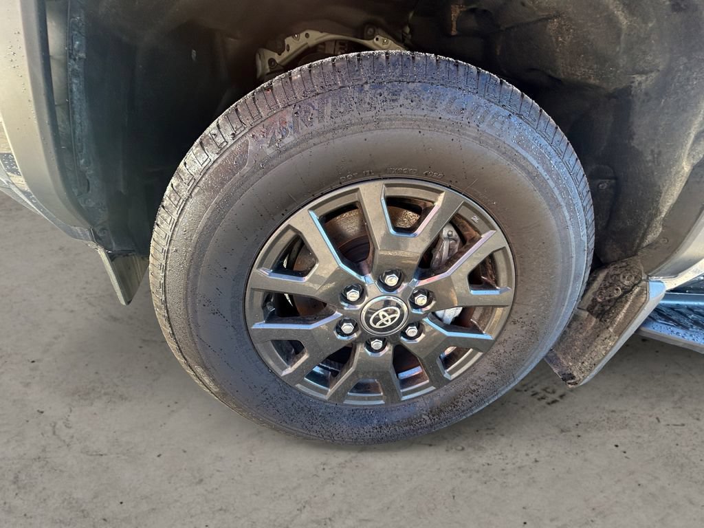 Certified 2026 Toyota 4Runner SR5 AWD/4WD image 14