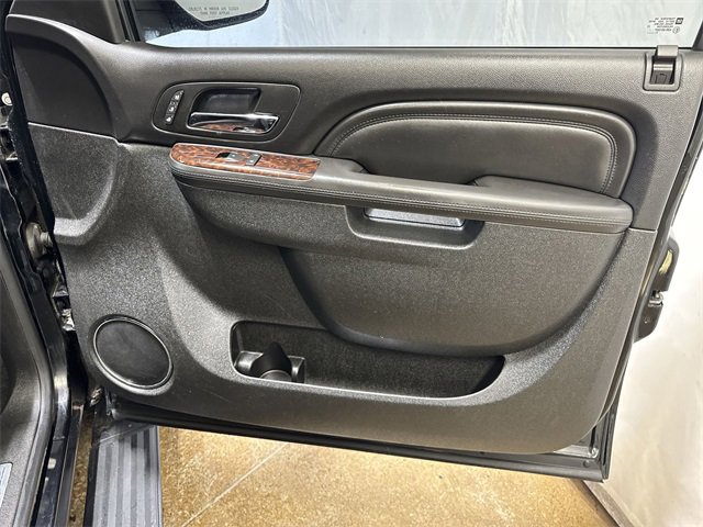 Used 2014 GMC Yukon Denali image 30