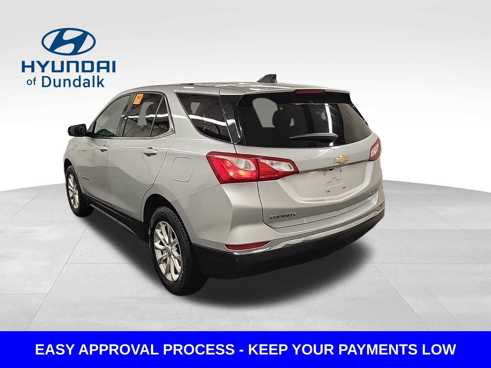 Used 2018 Chevrolet Equinox LT image 2