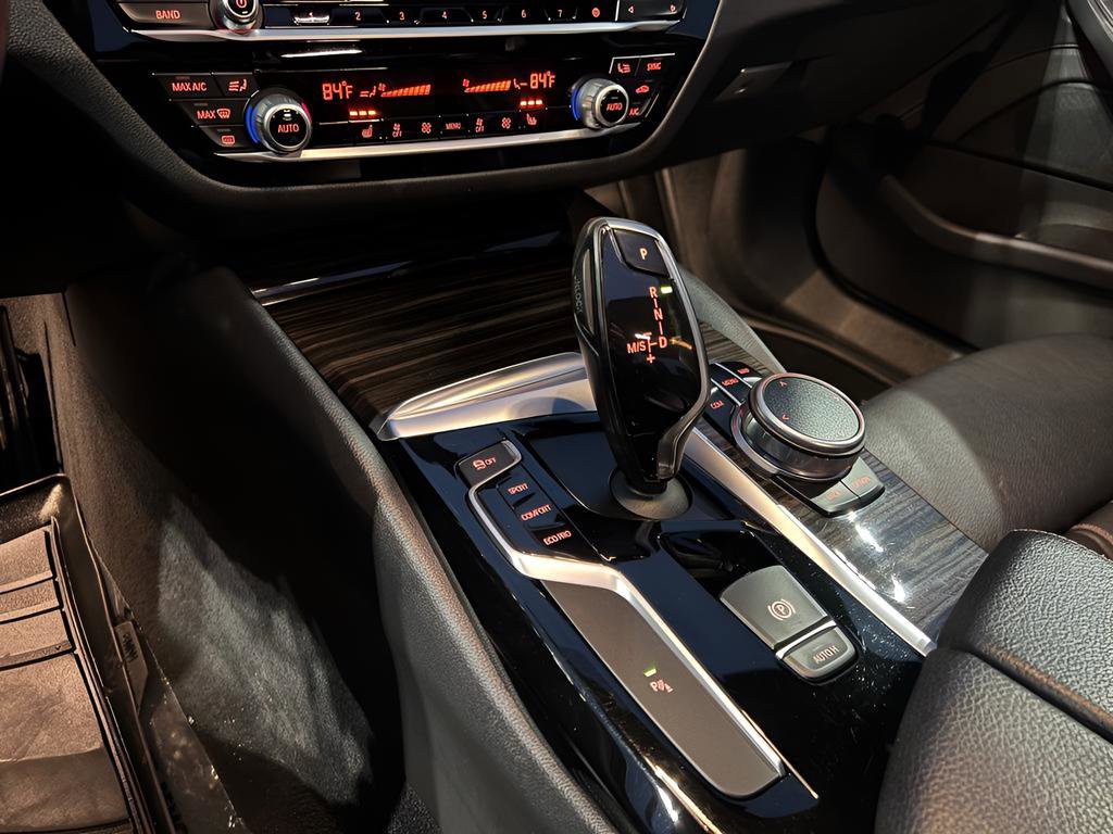 Used 2018 BMW 540i xDrive 540i xDrive image 53