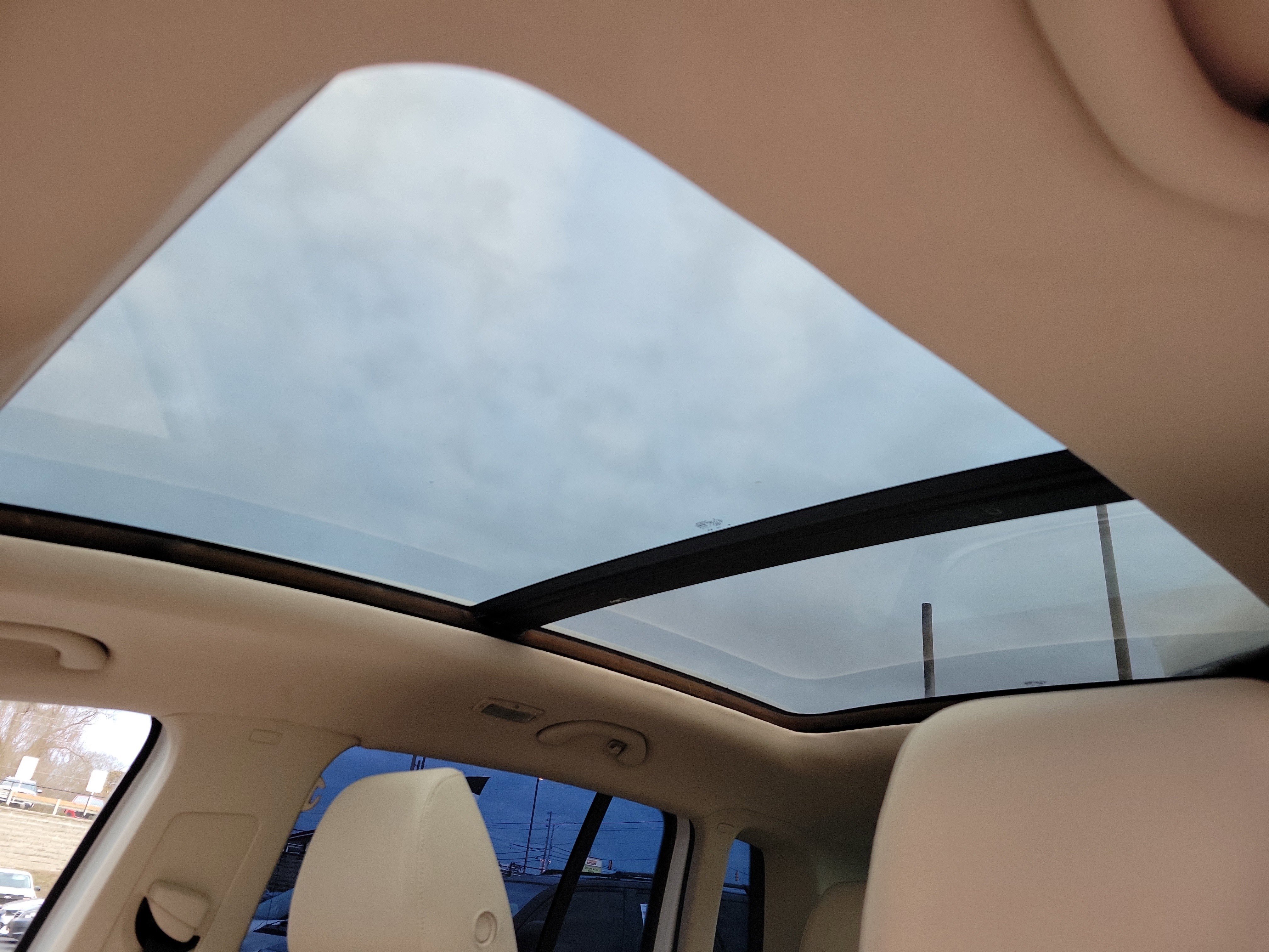 Used 2013 Volkswagen Tiguan SEL image 7