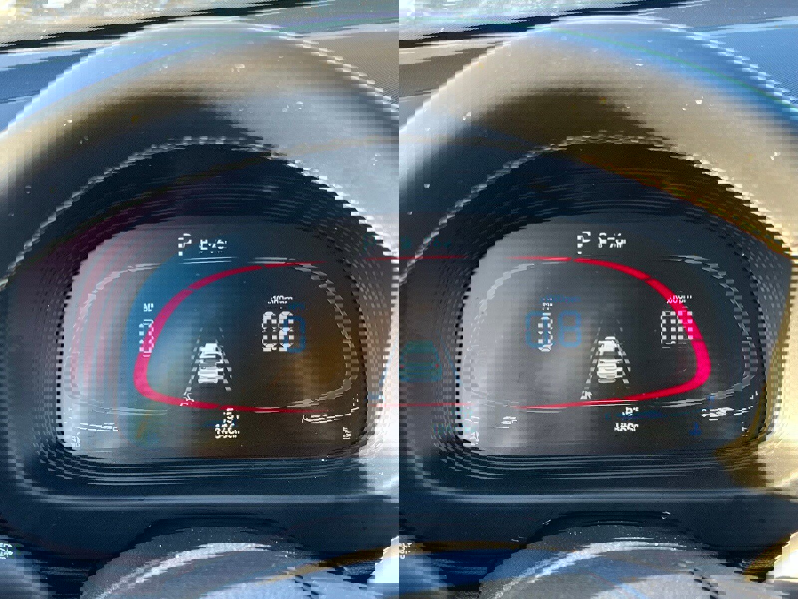 Certified 2025 Hyundai Venue SEL image 29