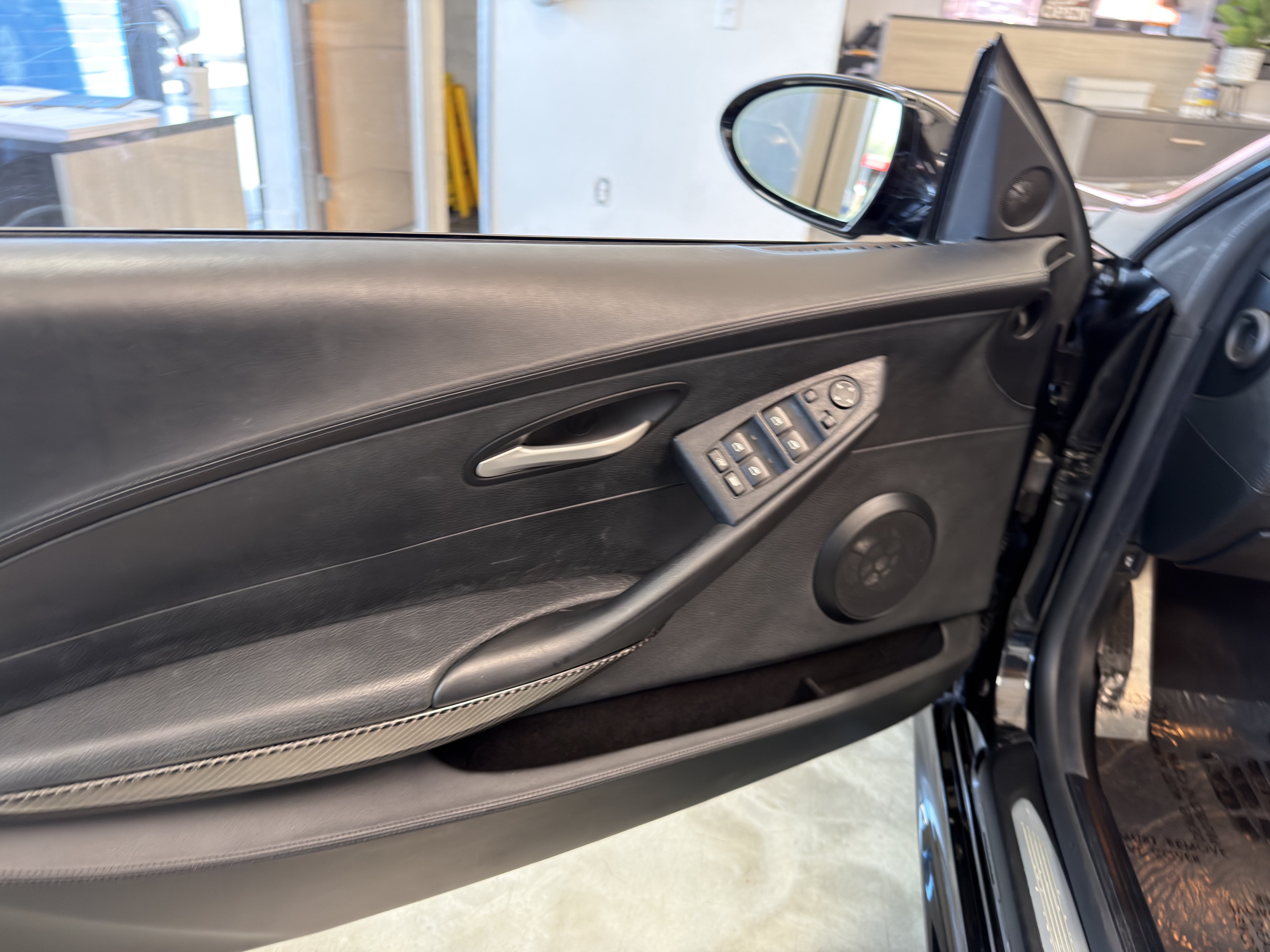 Used 2007 BMW M6 Convertible RWD image 14