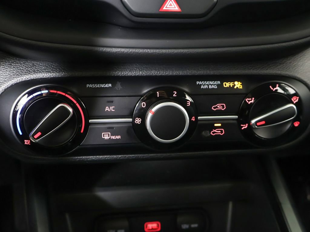 Used 2021 Kia Soul LX FWD image 39