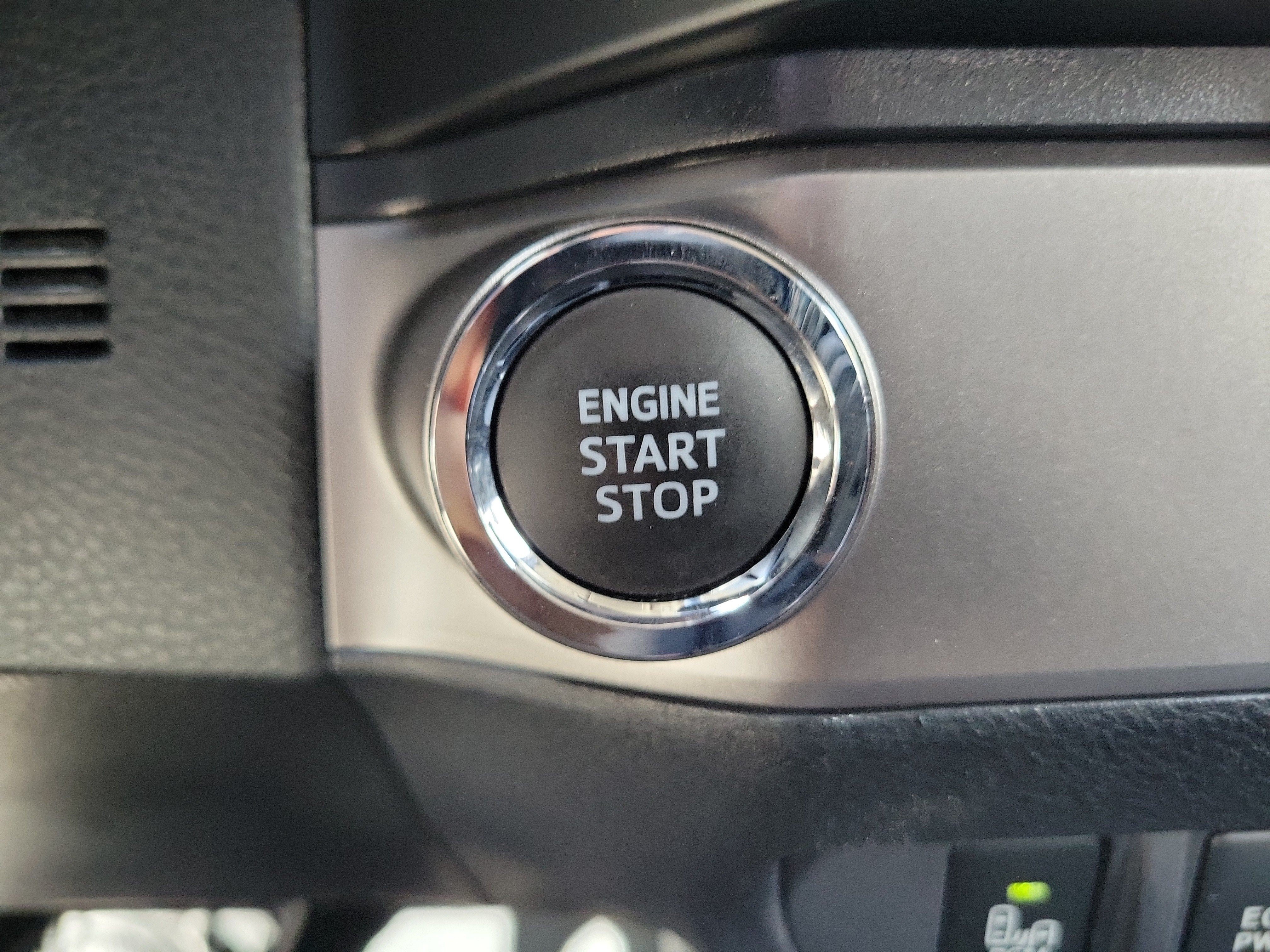 Used 2023 Toyota Tacoma SR5 w/ Technology Package RWD image 27