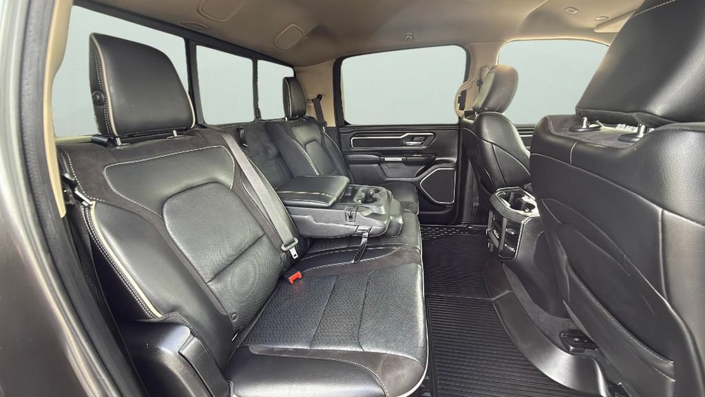 Used 2019 RAM 1500 Laramie RWD image 28