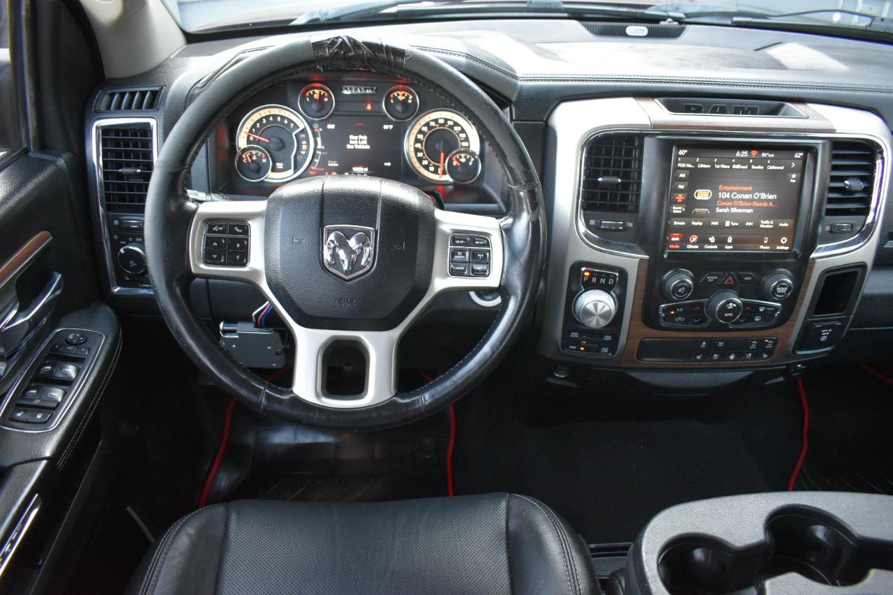 Used 2018 RAM 1500 Laramie w/ Convenience Group AWD/4WD image 12