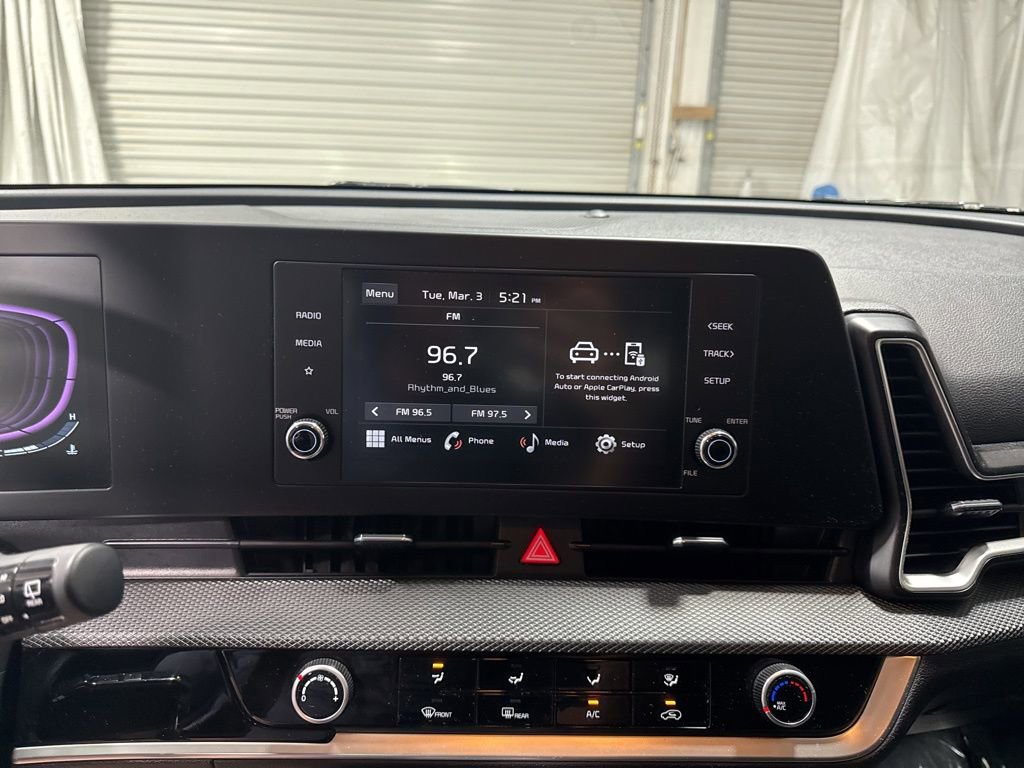 Used 2025 Kia Sportage LX image 29