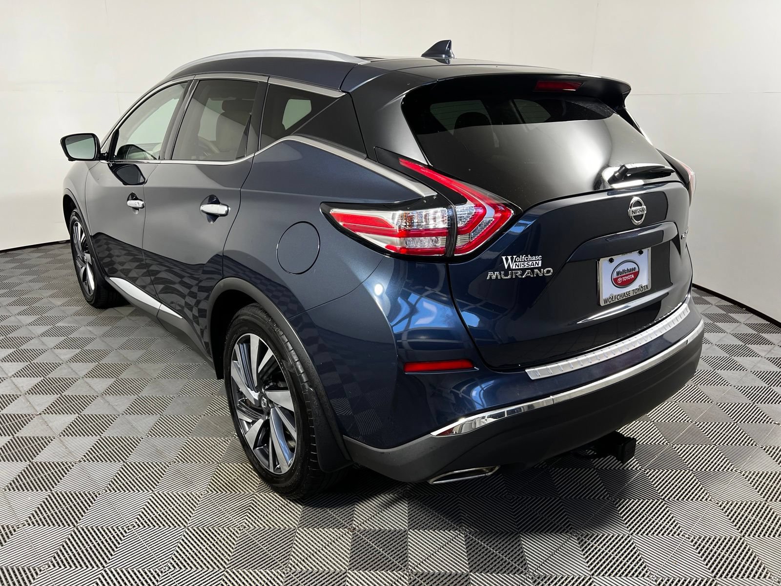 Used 2018 Nissan Murano Platinum w/ Cargo Package FWD image 7
