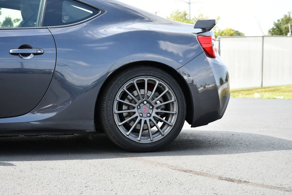 Used 2019 Toyota 86 RWD image 11