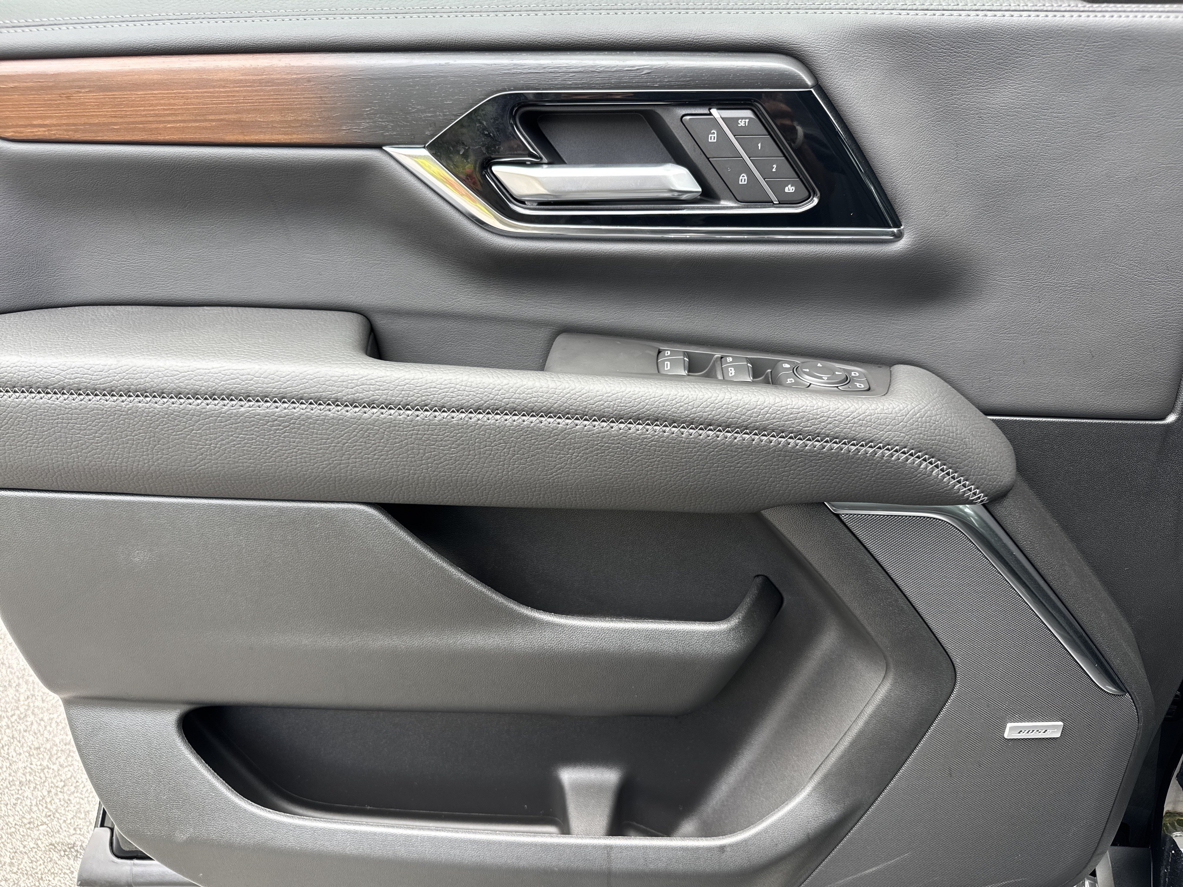 New 2026 GMC Yukon Denali AWD/4WD image 14