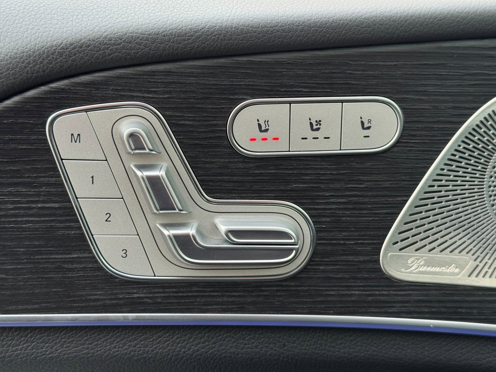 Used 2024 Mercedes-Benz GLS 450 4MATIC image 18