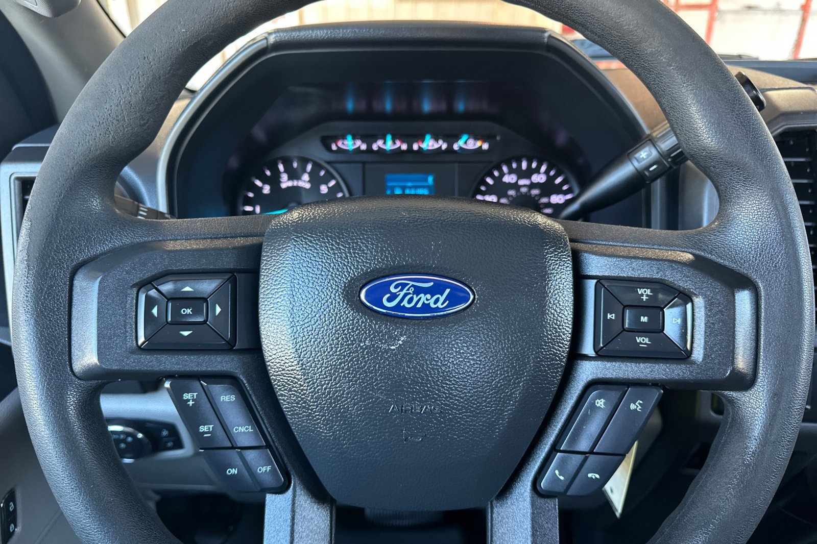 Used 2022 Ford F250 XL w/ Power Equipment Group RWD image 20