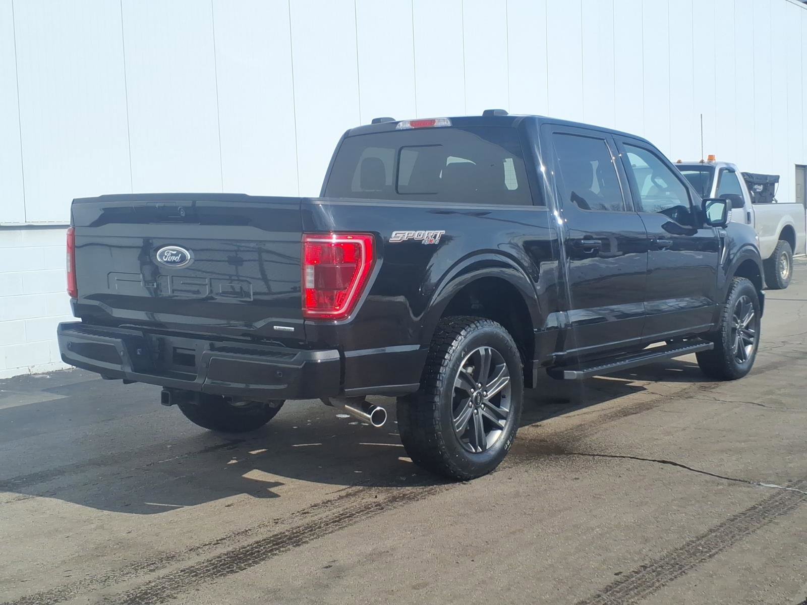 Certified 2023 Ford F150 XLT w/ Equipment Group 302A High image 6