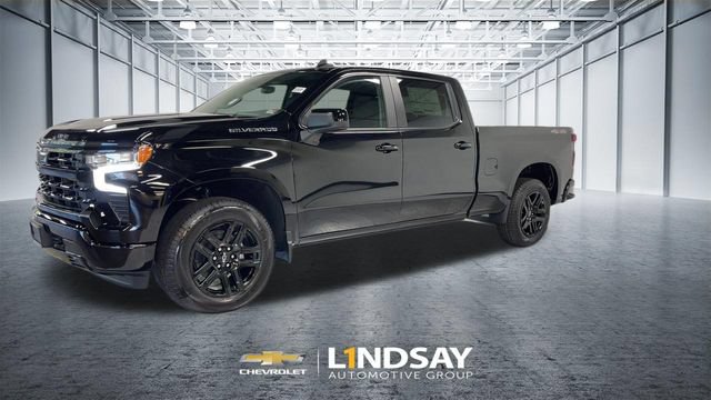 Used 2024 Chevrolet Silverado 1500 RST w/ Convenience Package II AWD/4WD image 2