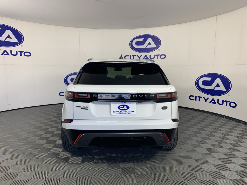 Used 2018 Land Rover Range Rover Velar R-Dynamic SE AWD/4WD image 4