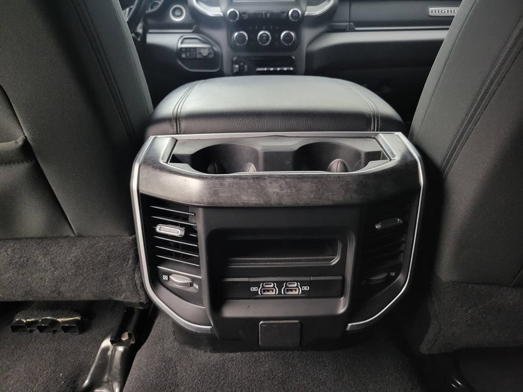 Used 2022 RAM 2500 Big Horn w/ Level C Equiment Group AWD/4WD image 22