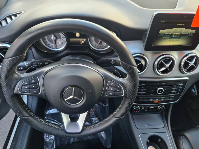 Used 2017 Mercedes-Benz GLA 250 image 15