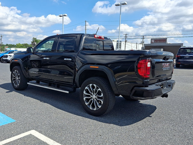 Used 2023 GMC Canyon Denali AWD/4WD image 4