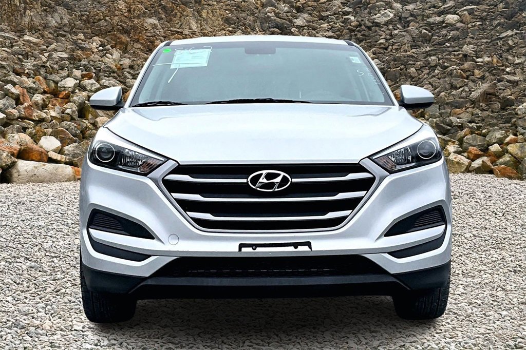 Used 2018 Hyundai Tucson SE image 3
