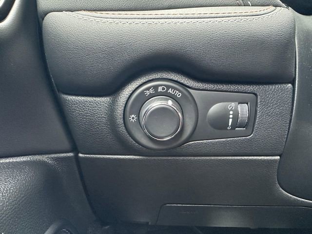 Used 2025 Dodge Durango SRT Hellcat image 19