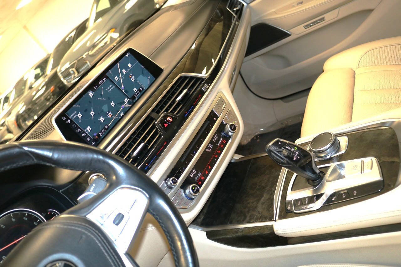Used 2016 BMW 740i RWD image 62