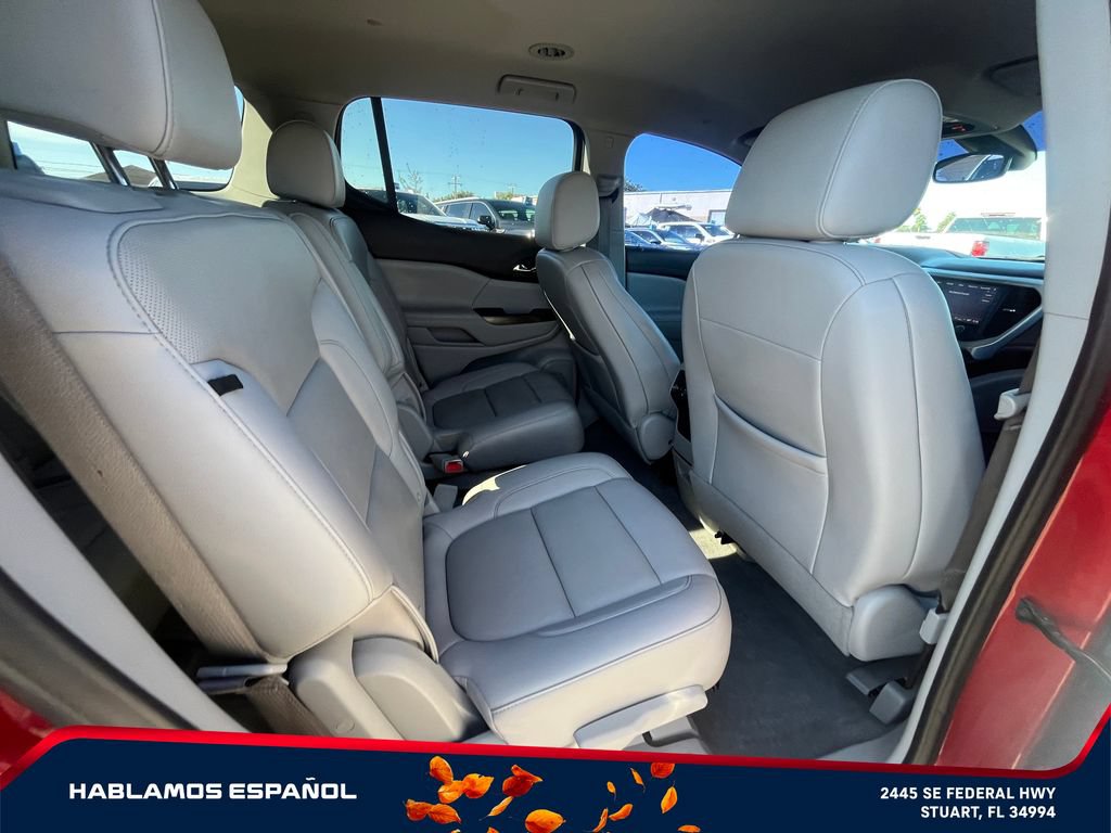 Used 2021 GMC Acadia SLT w/ Technology Package FWD image 19