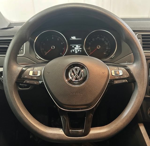 Used 2015 Volkswagen Jetta SE FWD image 24