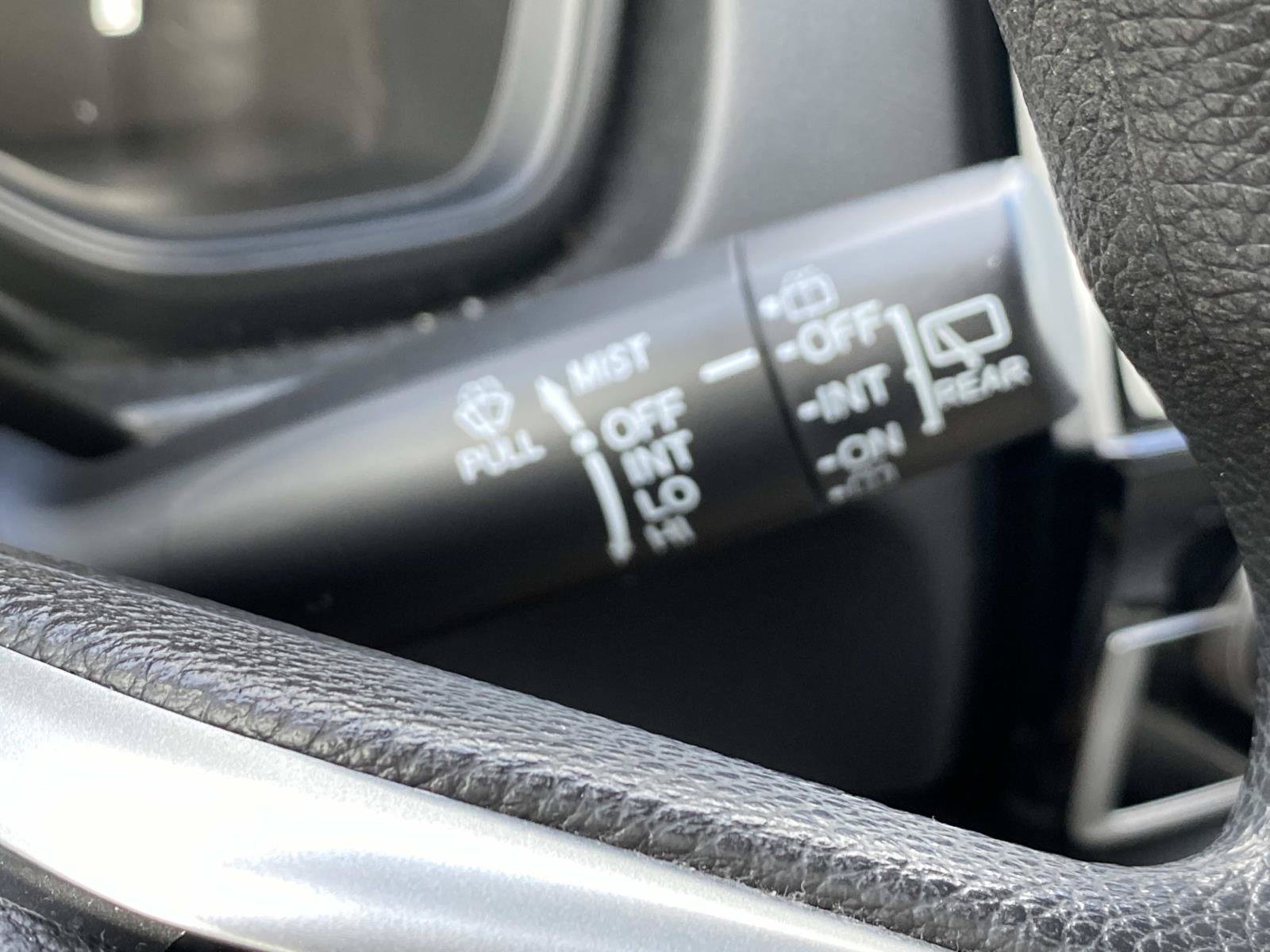 Used 2019 Honda CR-V LX image 18