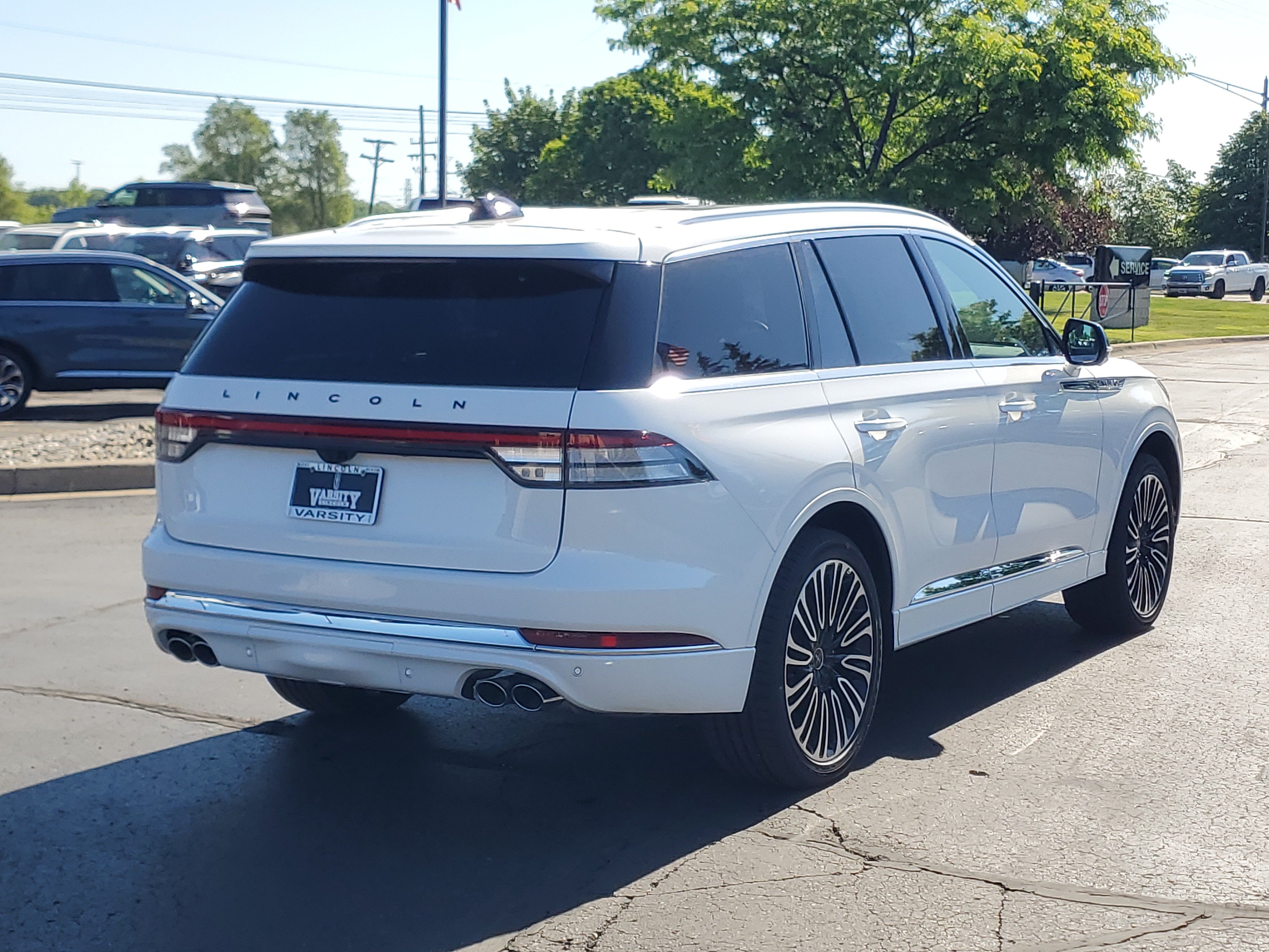 New 2026 Lincoln Aviator Black Label AWD/4WD image 4