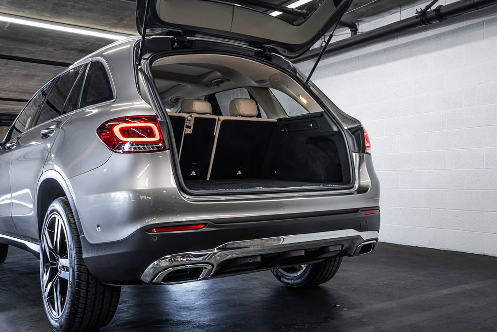 Used 2021 Mercedes-Benz GLC 300 image 17