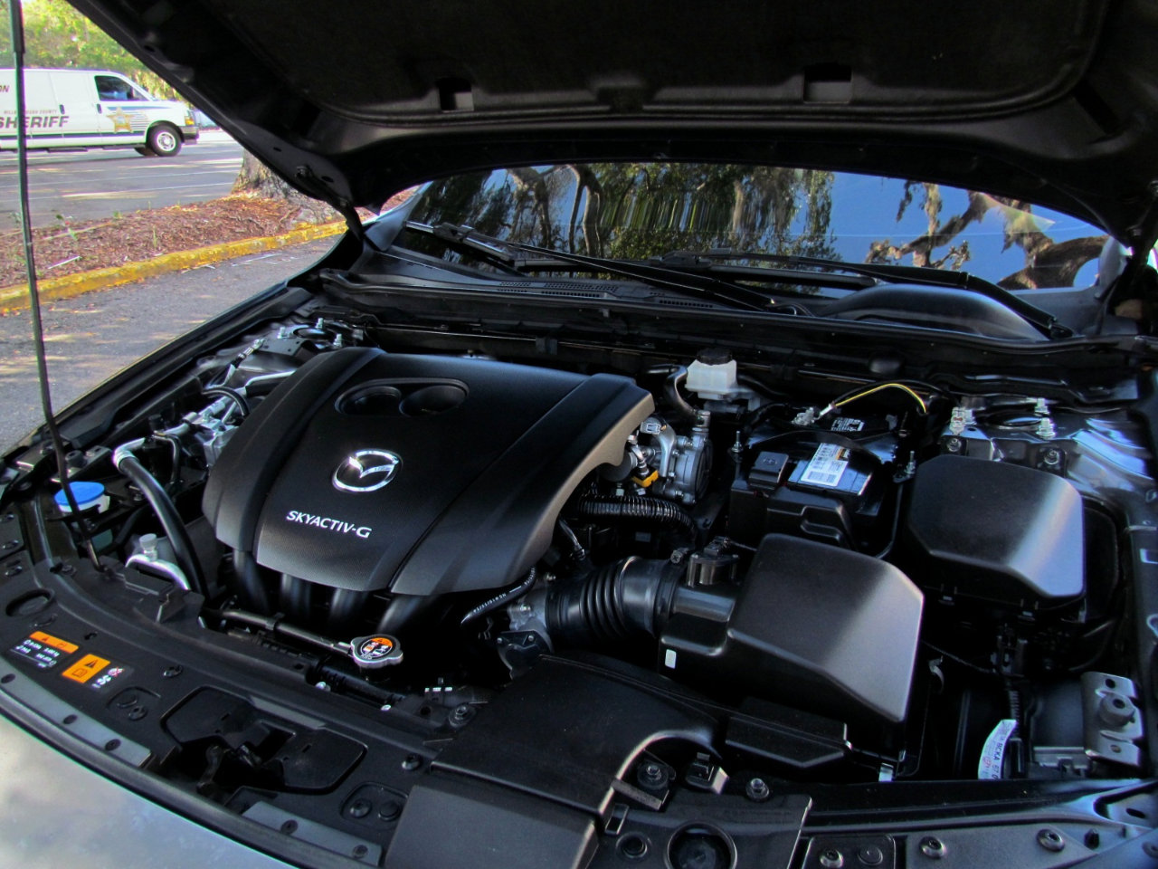 Used 2020 MAZDA MAZDA3 Hatchback w/ Premium Package image 30