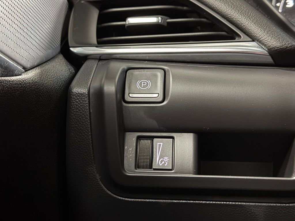 Used 2022 Cadillac CT4 Luxury w/ Sun And Sound Package image 15