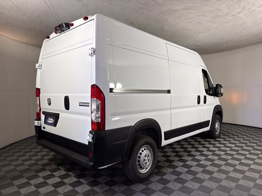 New 2027 RAM ProMaster 2500 FWD image 5