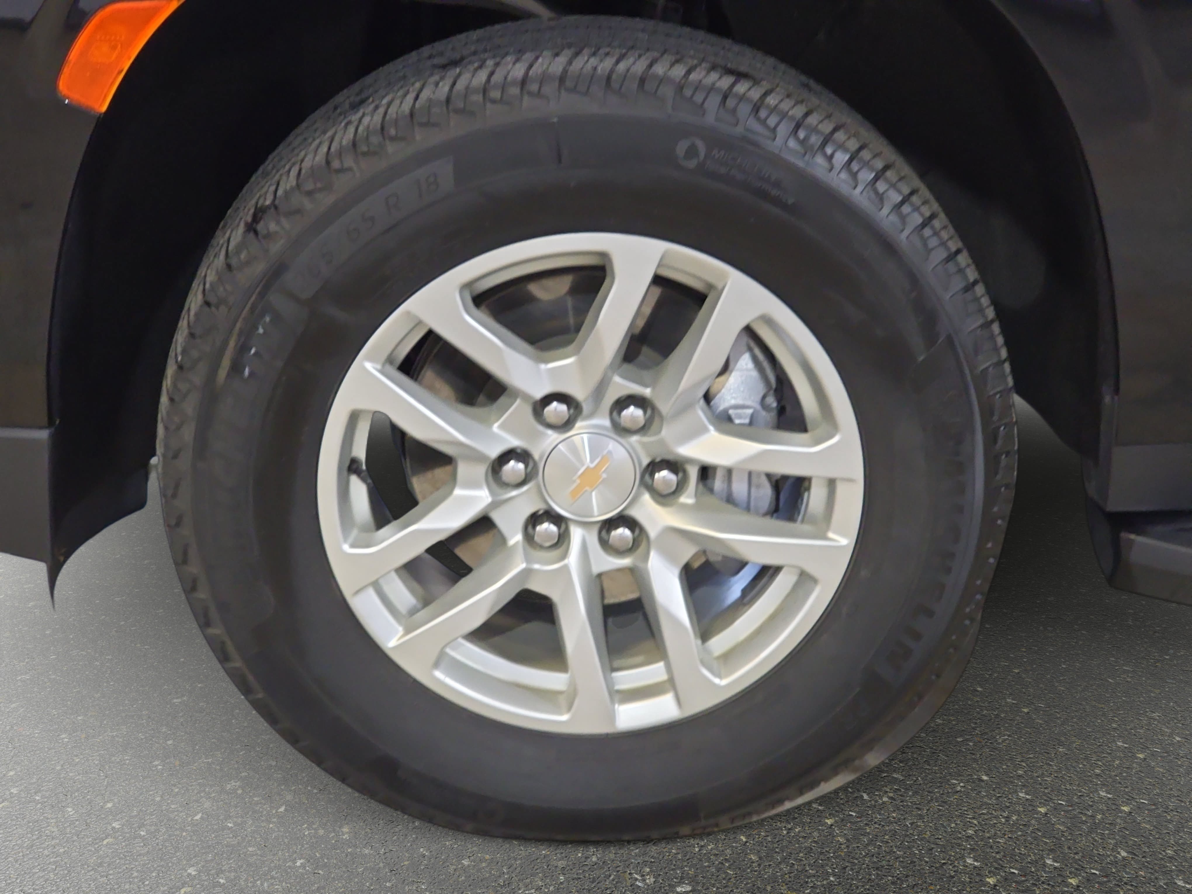 Used 2024 Chevrolet Tahoe LS w/ Driver Alert Package AWD/4WD image 30