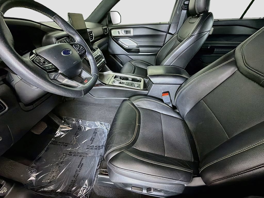 Used 2024 Ford Explorer ST w/ Equipment Group 401A AWD/4WD image 28