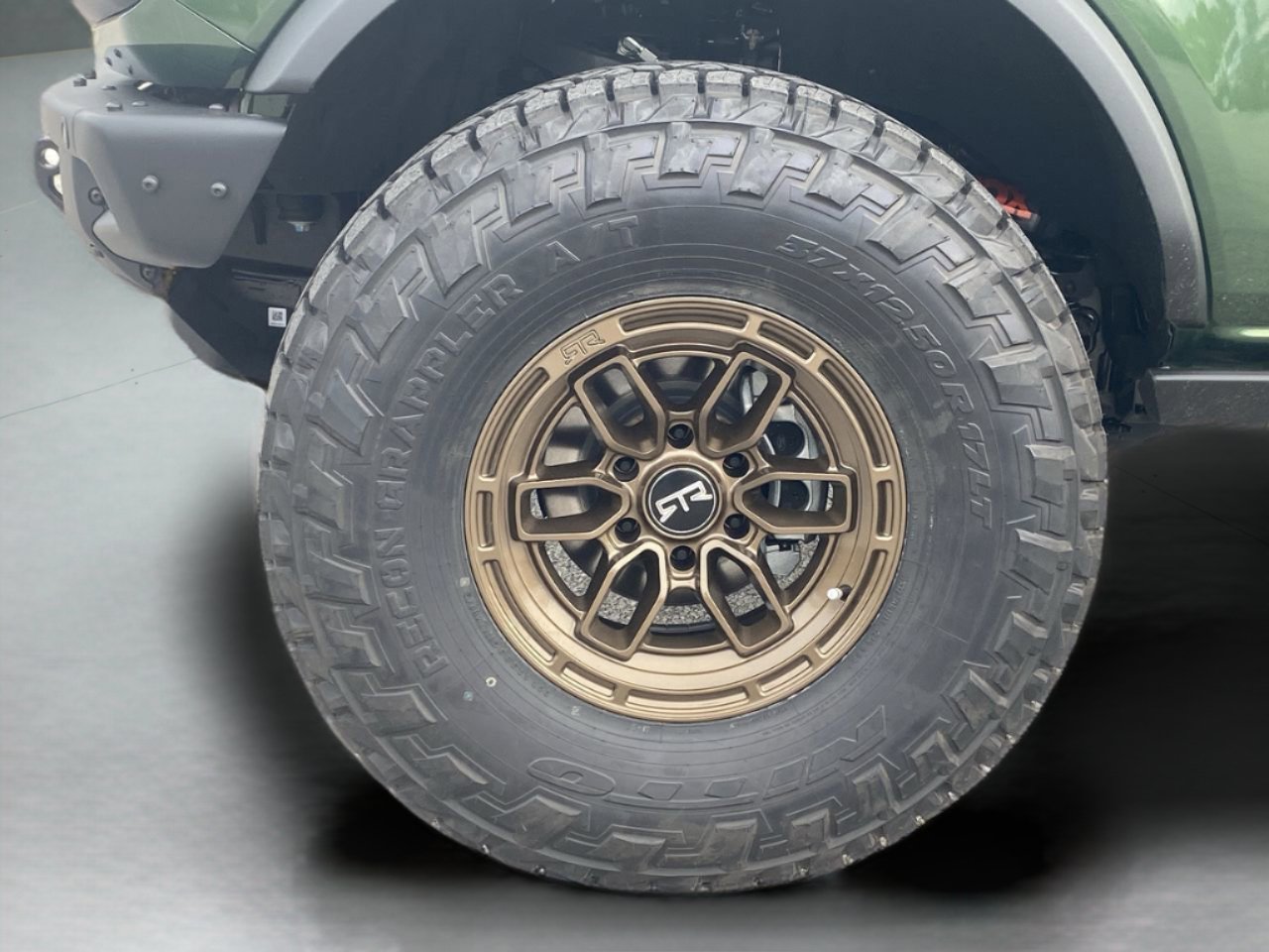 New 2025 Ford Bronco Badlands AWD/4WD image 35