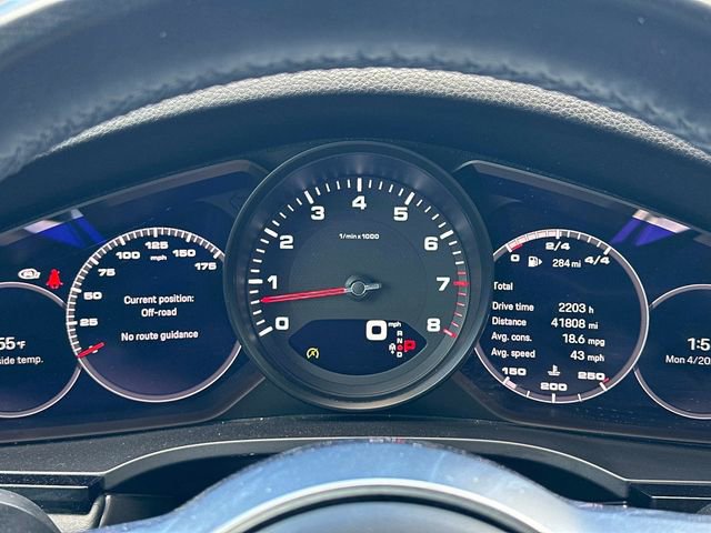 Used 2022 Porsche Cayenne Platinum Edition AWD/4WD image 10