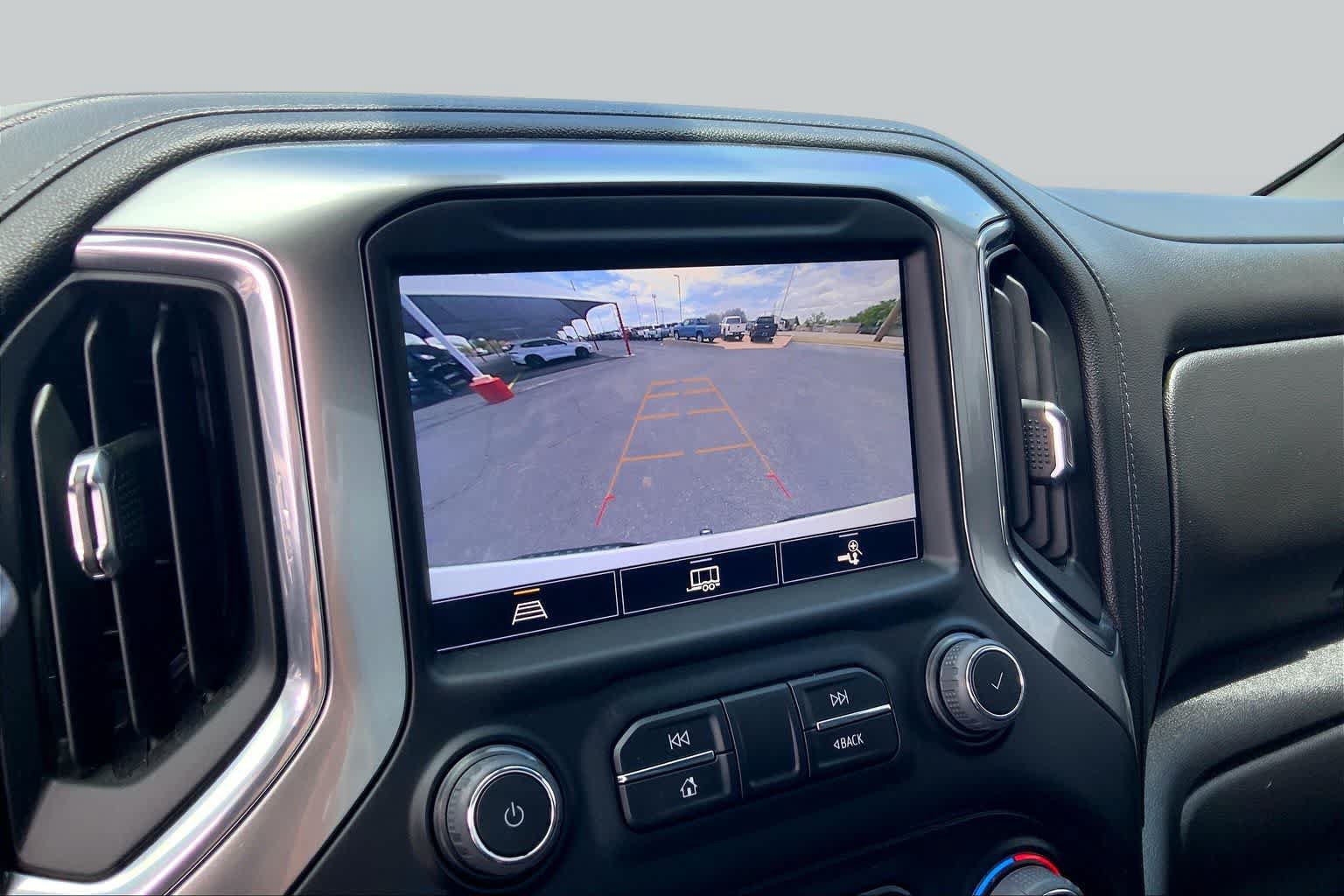 Used 2022 Chevrolet Silverado 1500 LTZ AWD/4WD image 27