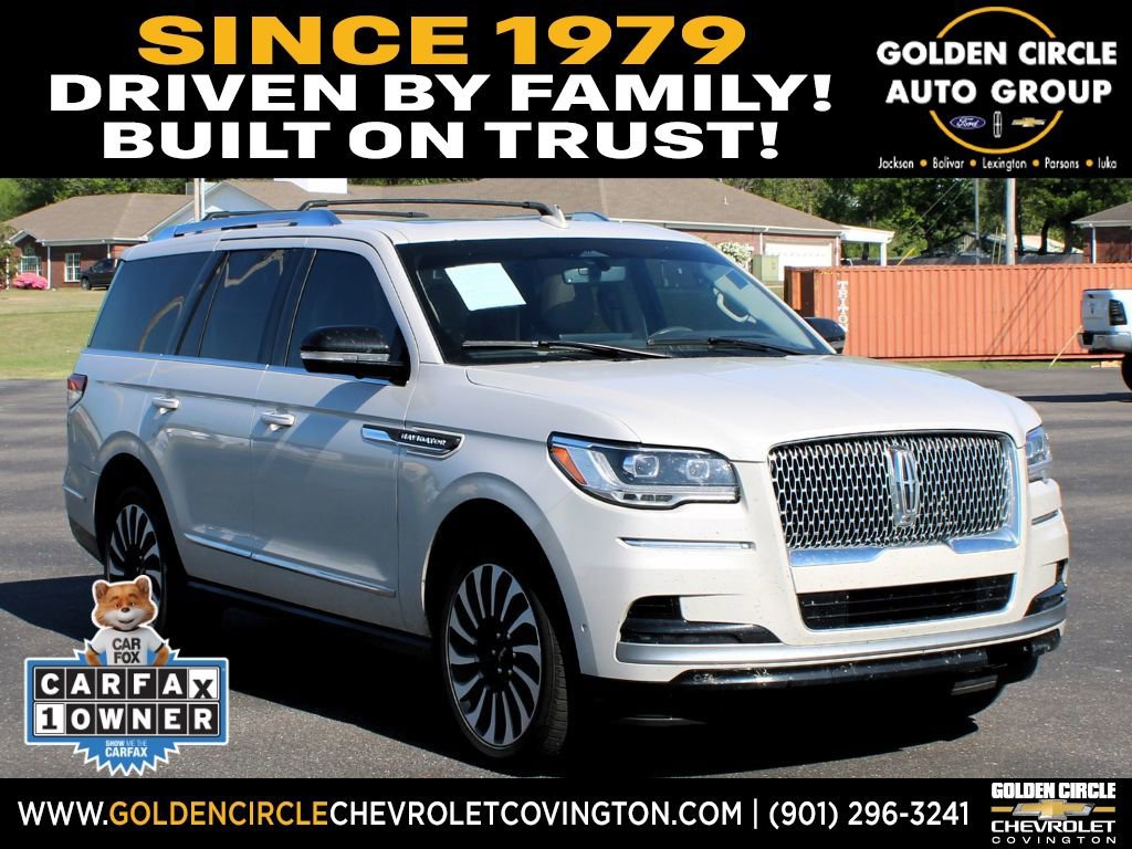 Used 2023 Lincoln Navigator Reserve image 1