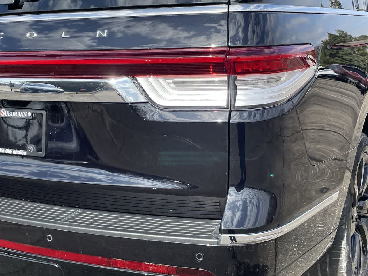 Used 2024 Lincoln Navigator L Reserve image 42