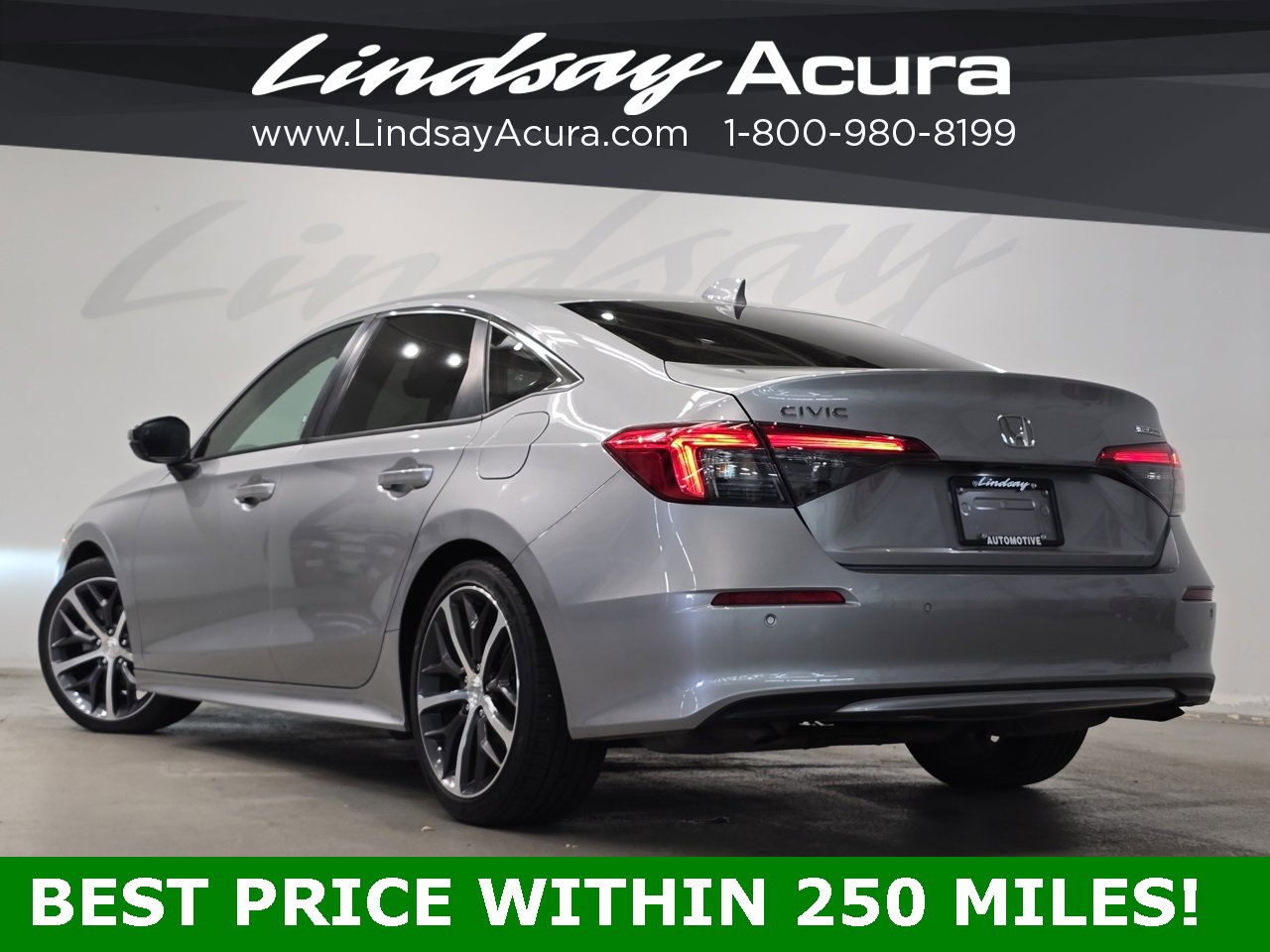 Used 2023 Honda Civic Touring image 4