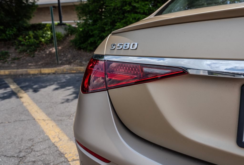 Used 2023 Mercedes-Benz S 580 4MATIC Sedan image 26